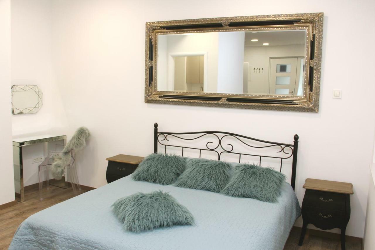 Maja Apartment Šibenik Eksteriør billede